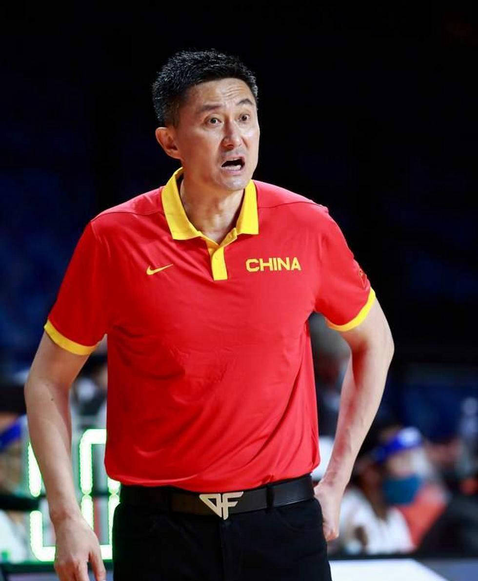 关于江苏男篮备战关键战役,士气高涨的信息 关于江苏男篮备战关键战役,士气高涨的信息