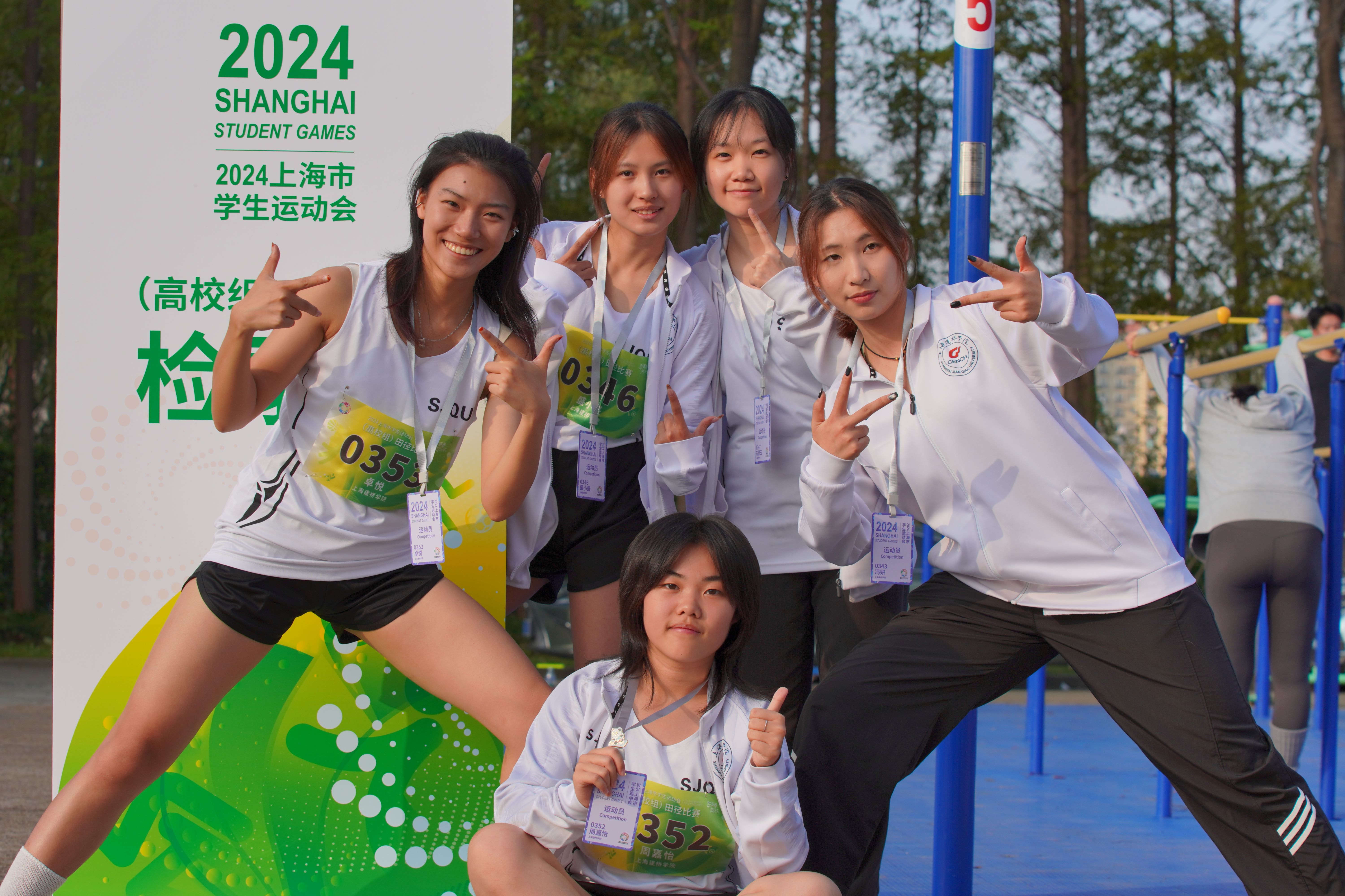 关于再创佳绩！中国队众将赛场风光无限！的信息