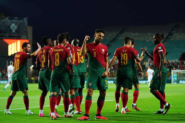 黑白直播体育-欧预赛：挪威队轻松胜出，南斯拉夫队无法阻挡的简单介绍