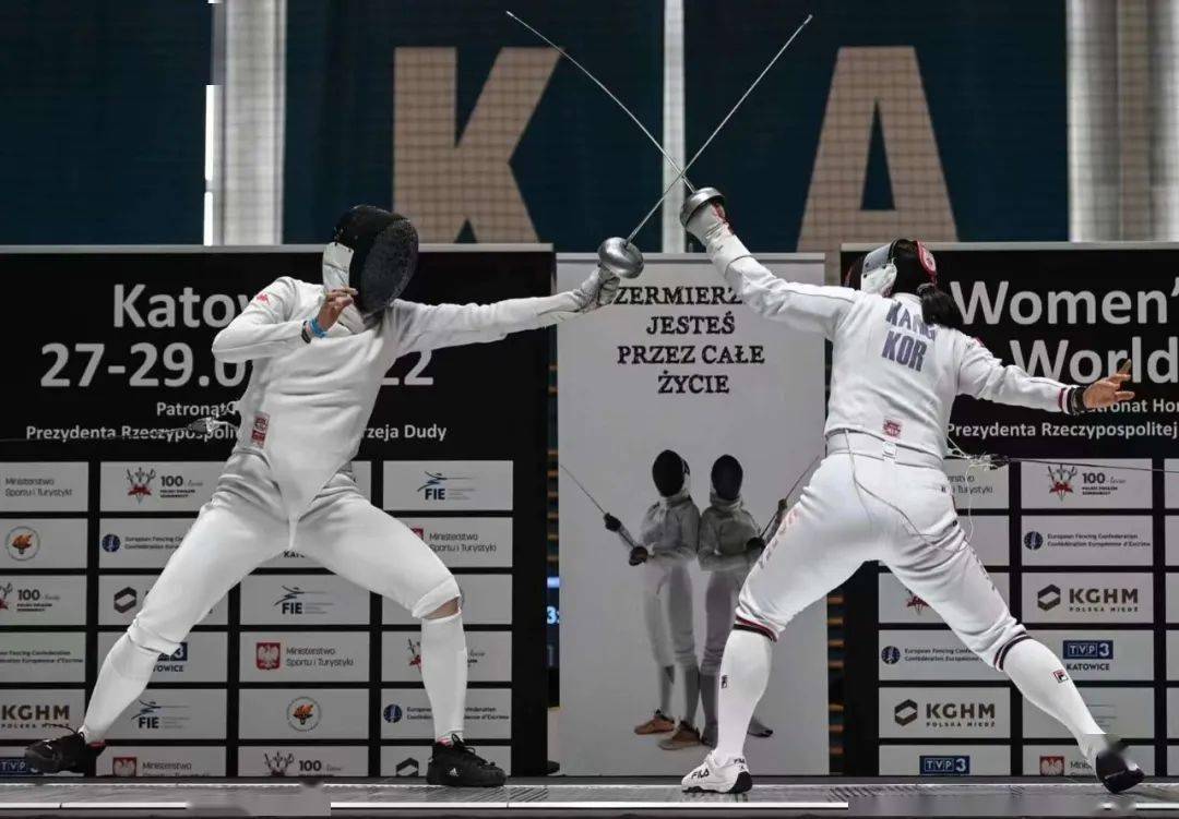 黑白直播nba在线观看-包含爱沙尼亚青年击剑选手刷新纪录，称霸赛场的词条