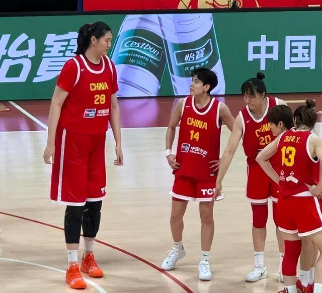 一场备受瞩目的篮球对决即将开打 一场备受瞩目的篮球对决即将开打