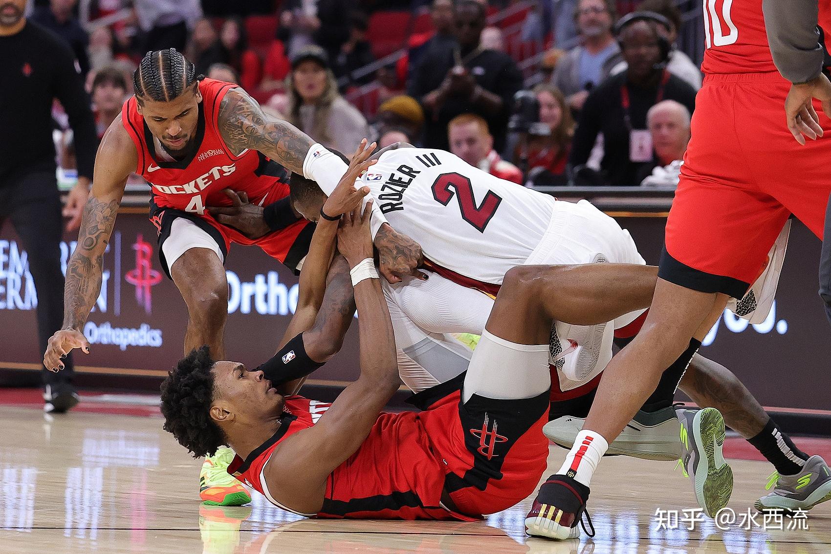 热火主场击败老鹰,取得两连胜 热火主场击败老鹰,取得两连胜