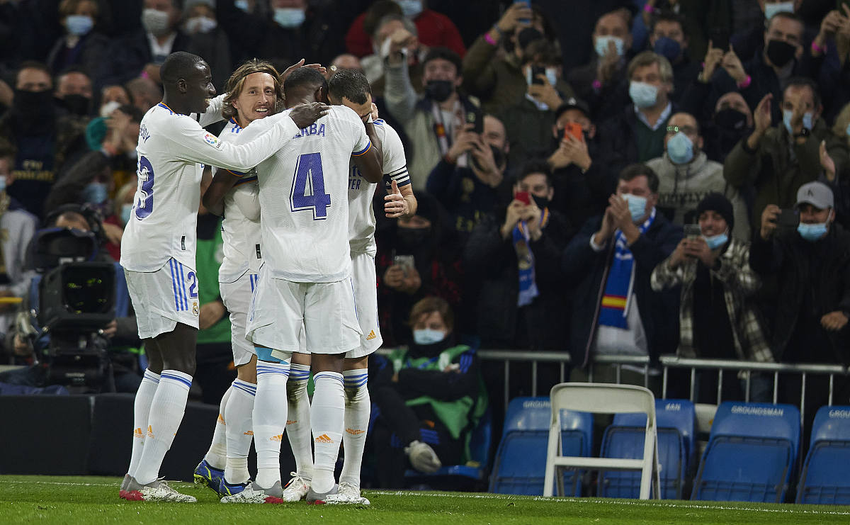 包含瓦伦西亚客场不敌巴拉多利德,遗憾失利的词条 包含瓦伦西亚客场不敌巴拉多利德,遗憾失利的词条