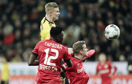 勒沃库森客场战胜奥格斯堡，稳住前四位置的简单介绍