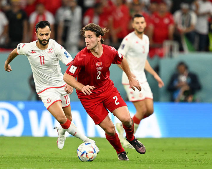 突尼斯球员在非洲联赛中取得绝杀球