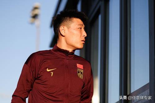 球员精神面貌焕发，关键时刻发挥创造奇迹