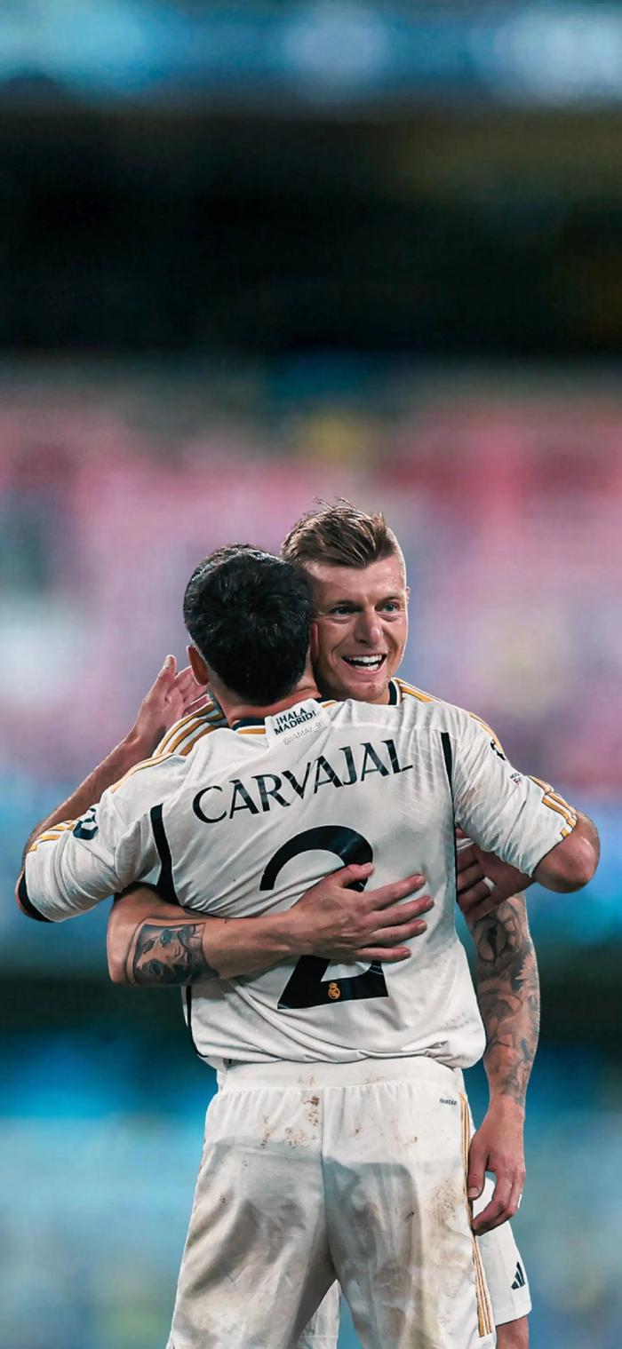 黑白直播在线观看nba-皇家马德里神勇发挥，豪取胜利的简单介绍