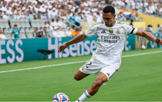 皇家马德里神勇发挥,豪取胜利的简单介绍 皇家马德里神勇发挥,豪取胜利的简单介绍