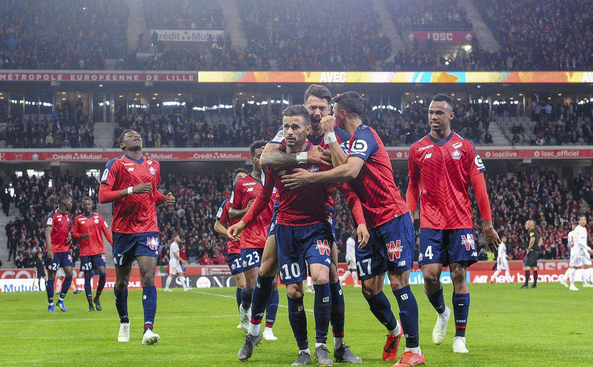 黑白直播在线观看nba-里尔队在比赛中表现出色，积分榜上有所增加的简单介绍