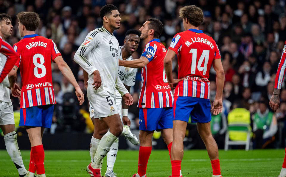 黑白直播nba-关于施密特重现：皇马客场不敌拜仁慕尼黑，欧冠小组赛再次碰面的信息