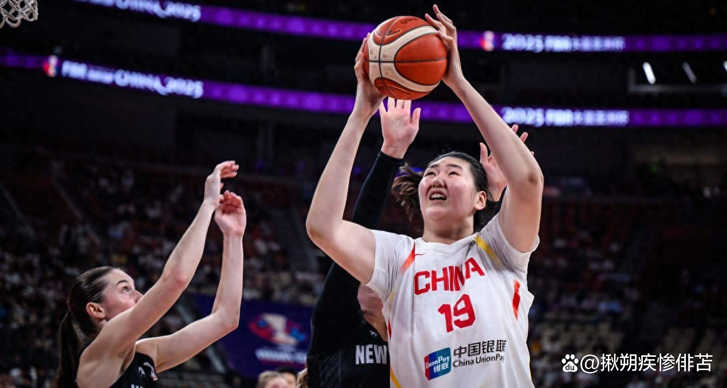 黑白直播-亚洲杯篮球赛：中国队再次晋级半决赛