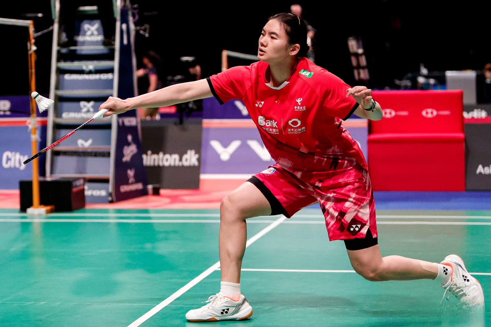 关于丹麦羽毛球队爆冷泰国羽毛球队，辛杜送出助攻的信息