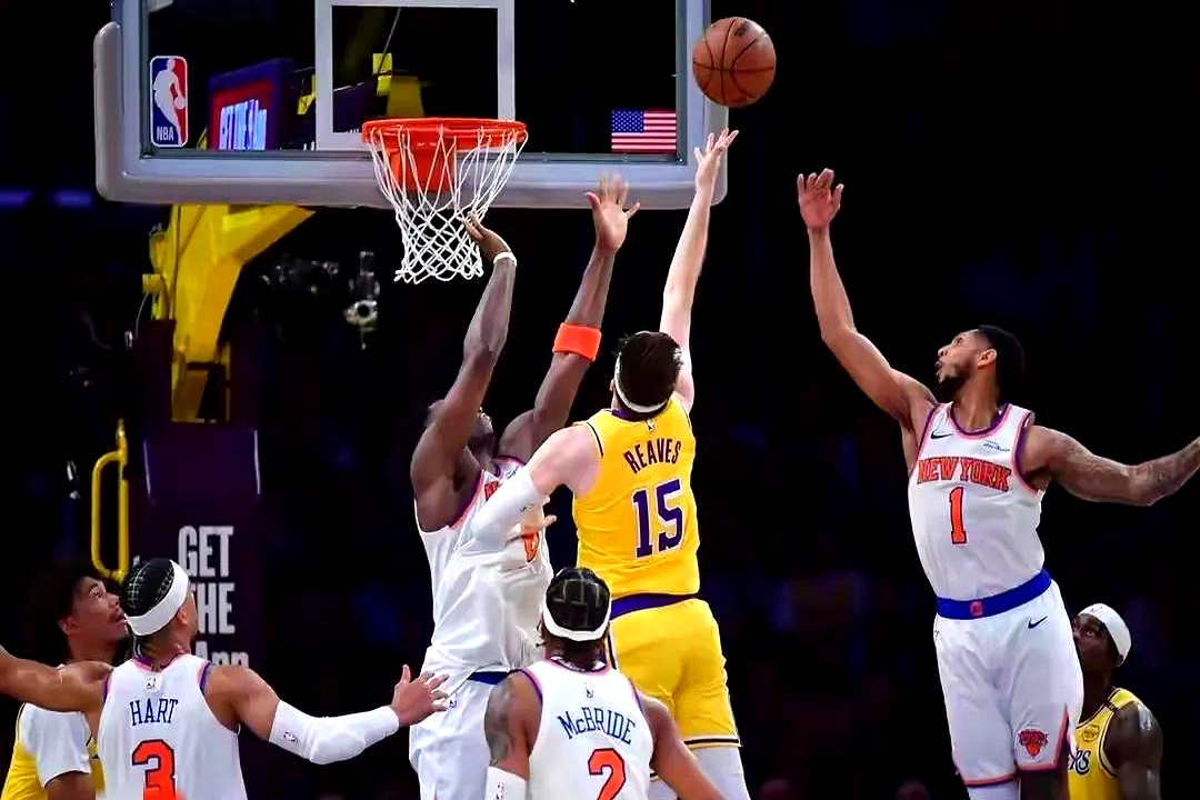 尼克斯不敌鹈鹕，客场遭遇失利的简单介绍