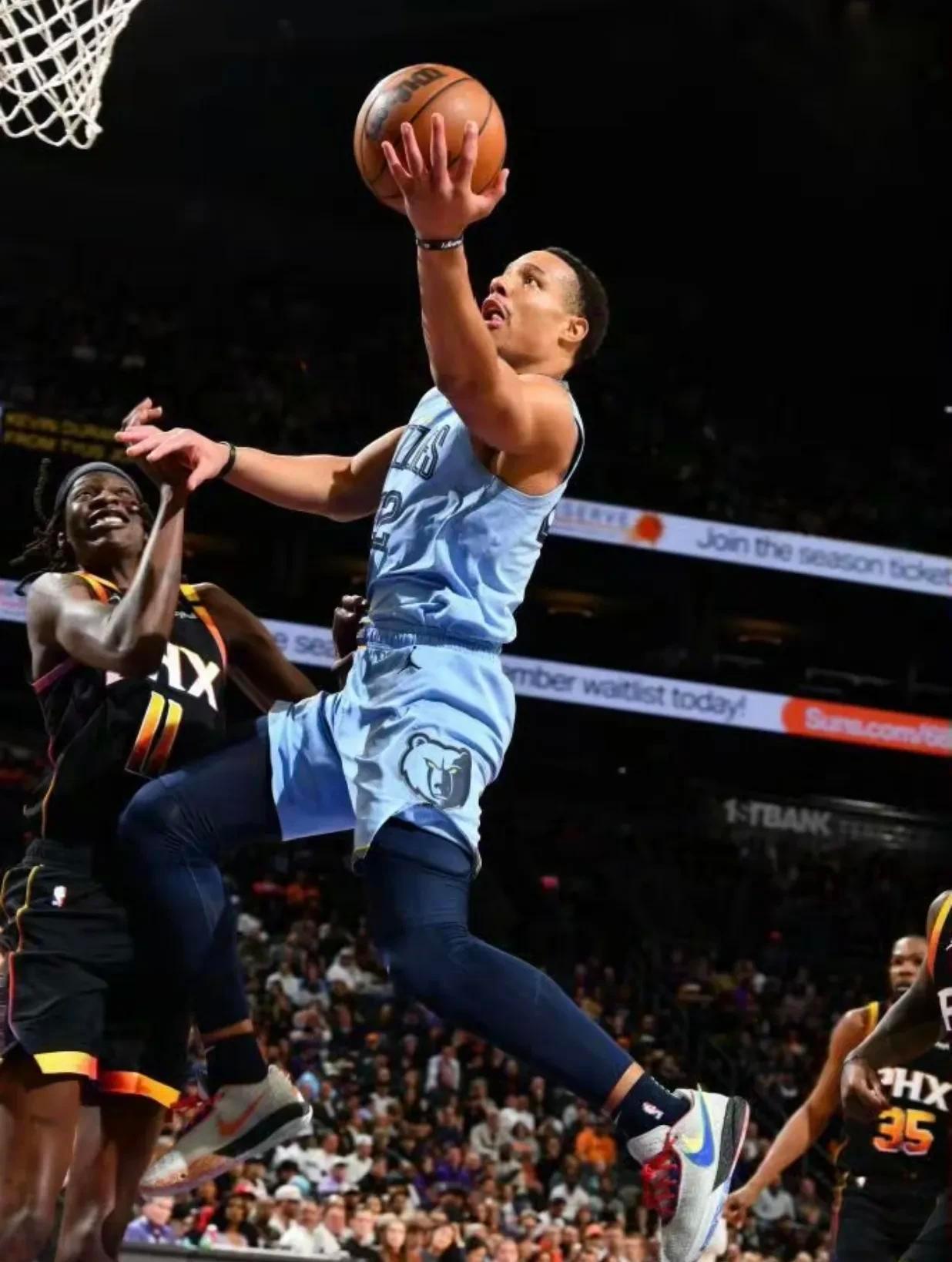 太阳客场惜败灰熊结束连胜