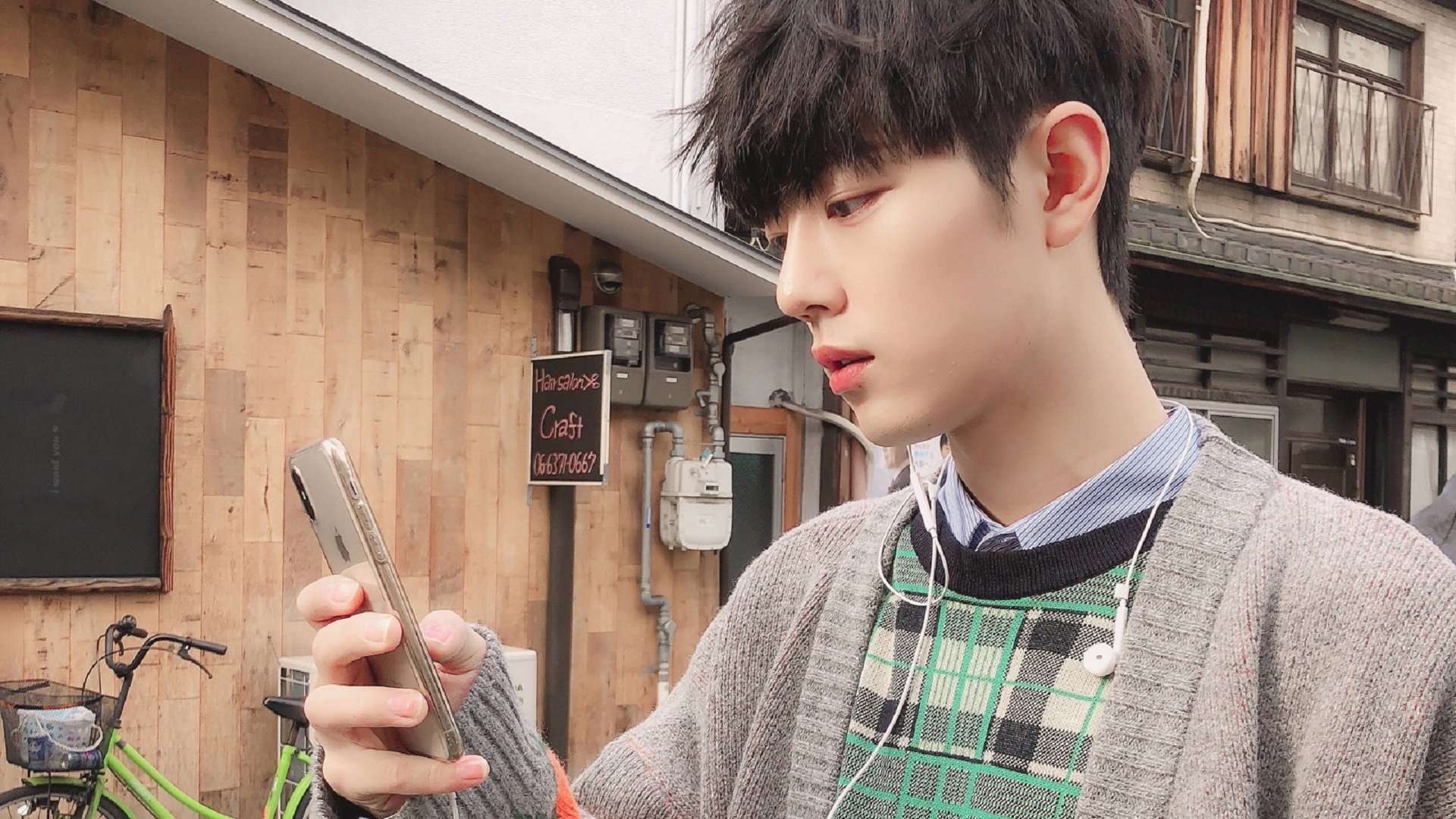 布克神勇主宰战局，勇士惊天逆转力克猛龙