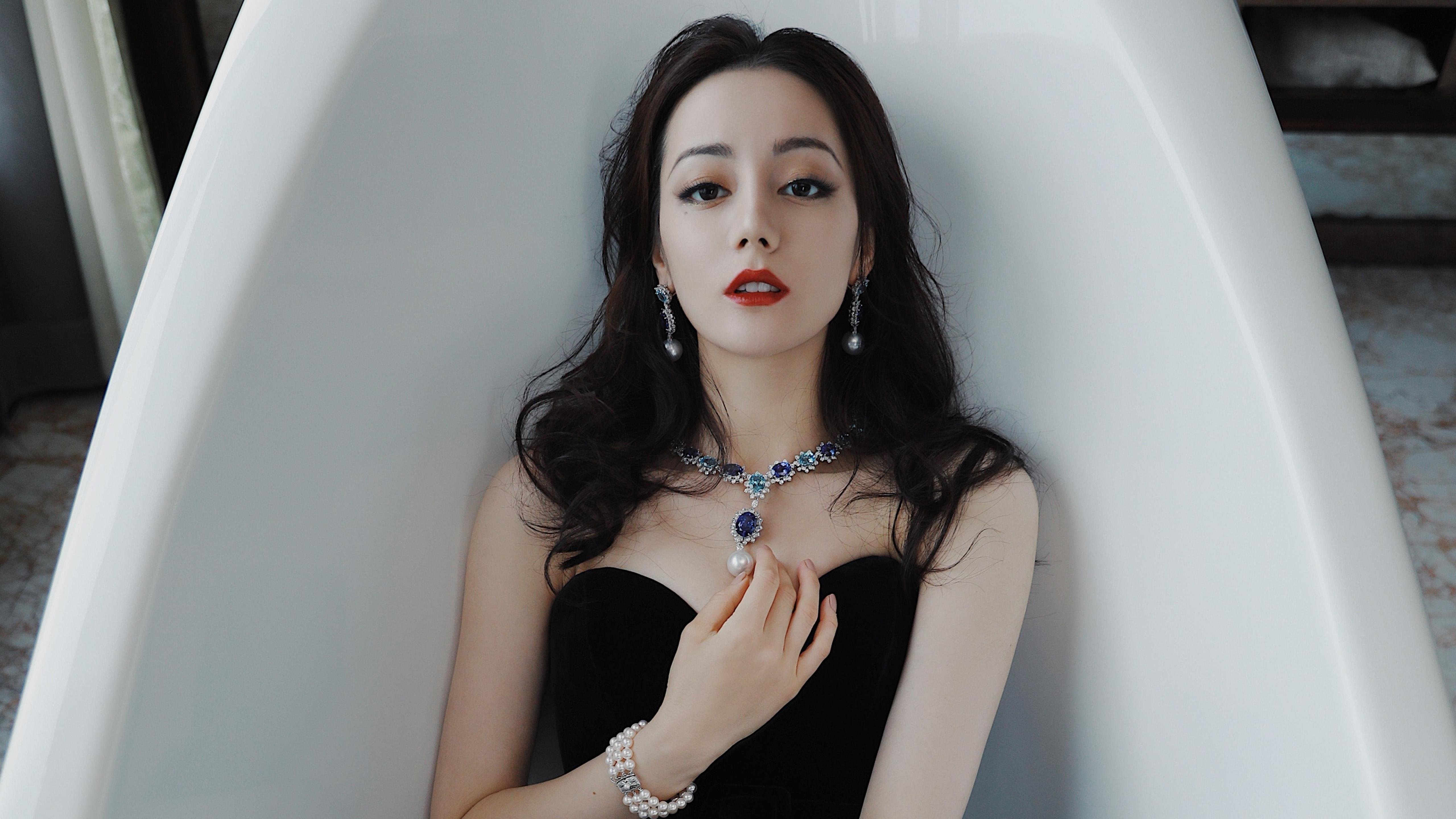 南美德比变调，哈兰德降维打击，巴西狂胜智利震撼2026世界杯D组